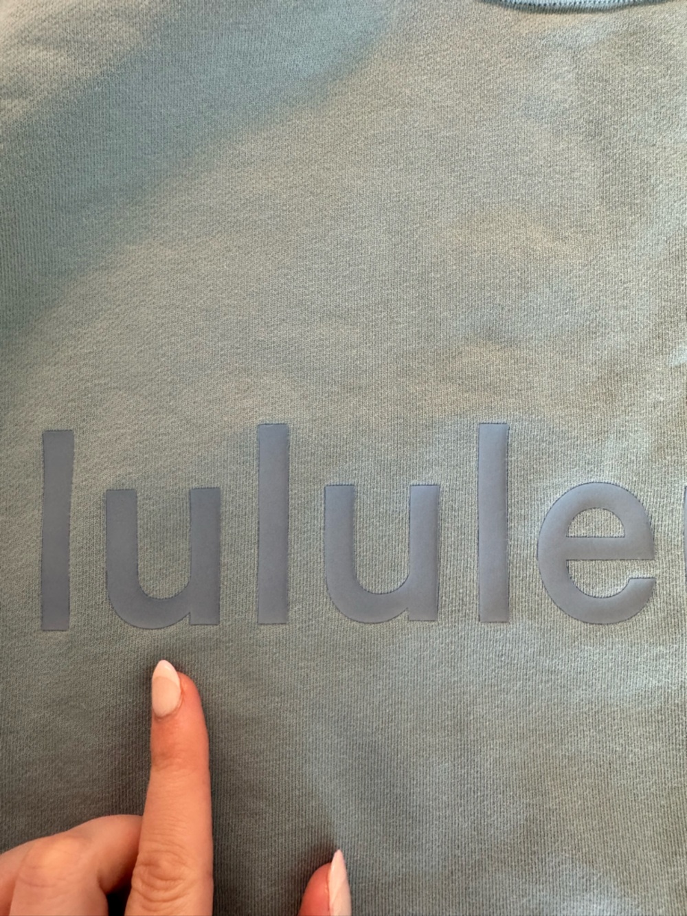 Lululemon Chambray Blue Crewneck - Picture 2 of 8